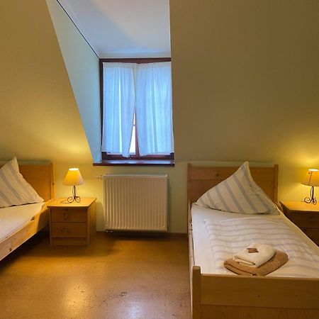 Hotel Rittergut Nickelsdorf Esterno foto