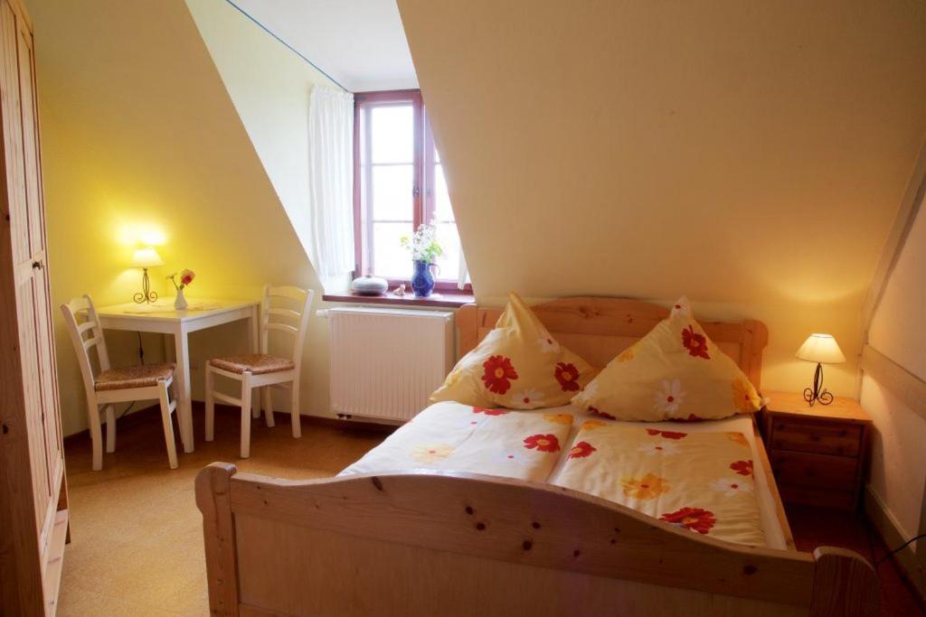 Hotel Rittergut Nickelsdorf Esterno foto